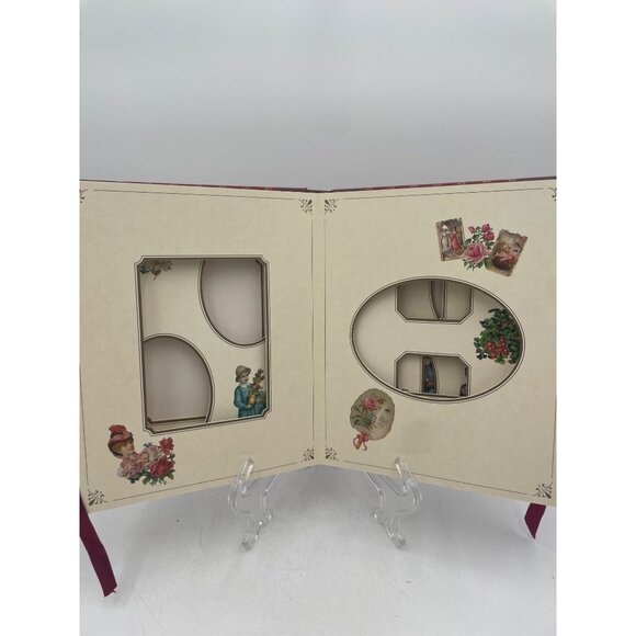 A Victorian Mothers Album 1995 Floral Borders & Ribbon Closure - Picture 4 of 5